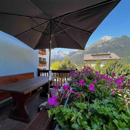 Bilocale Ai Piedi Delle Dolomiti Apartment *